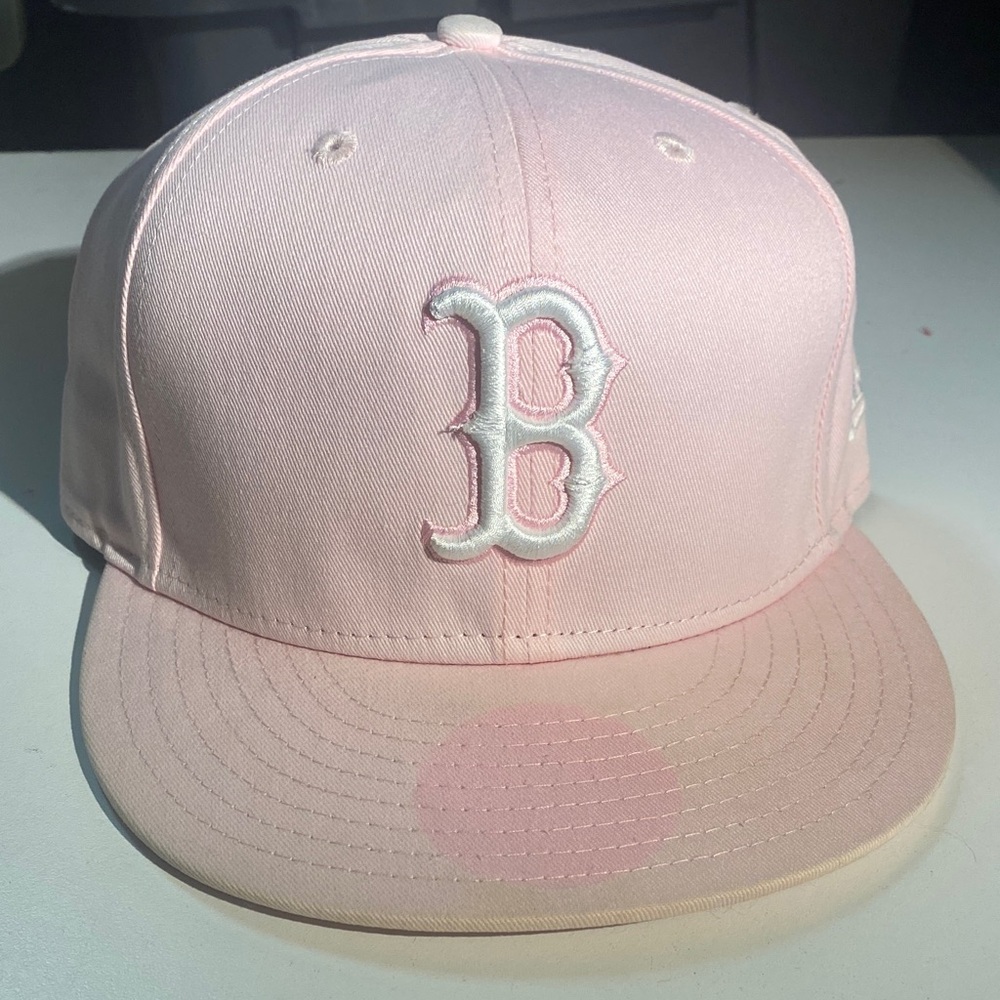 Boston Red Sox MLB Light Pink Fitted Cap Hat 7 3/8